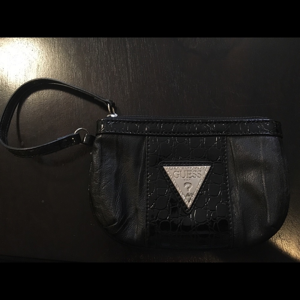 Guess Clutch Wristlet
